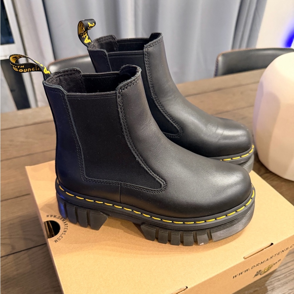 NIB Dr. Martens Audrick Chelsea